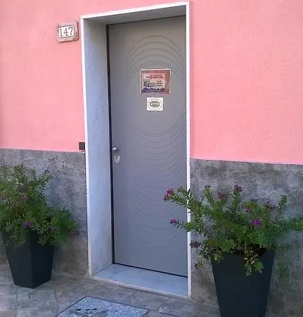 Le Dell'arcobaleno Gasthof Taggia